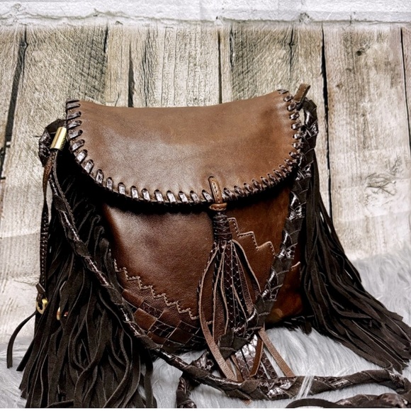 Jimmy Choo Crossbody fringe bag😍 - Picture 5 of 17